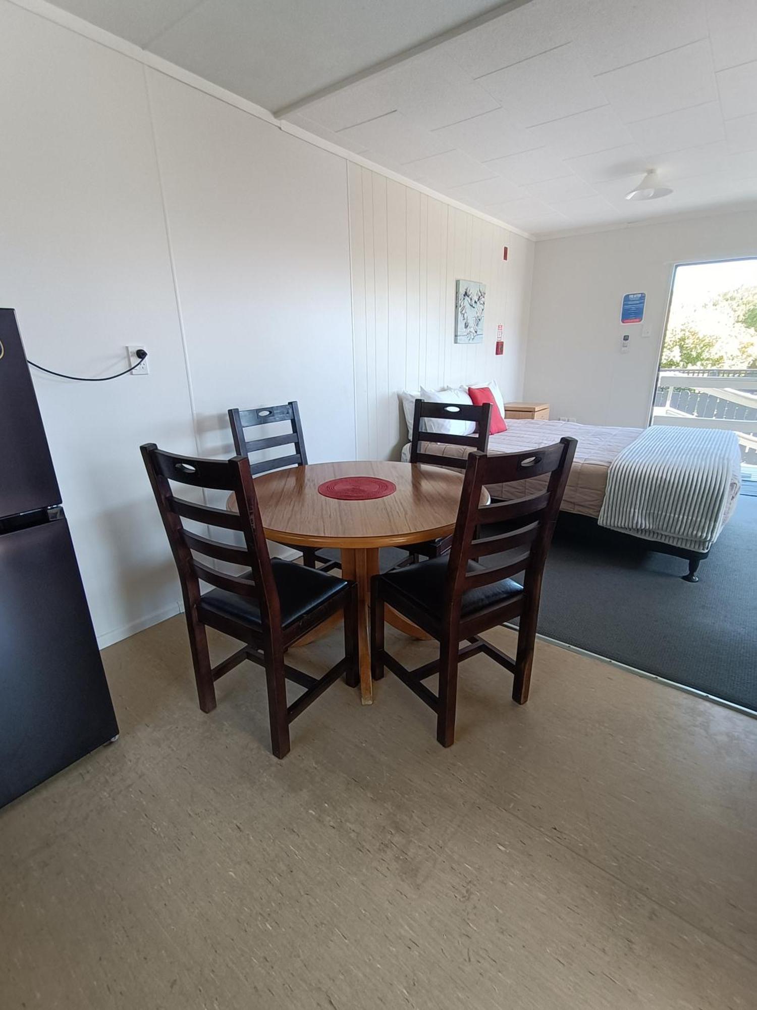Moeraki Beach Motels Exterior foto